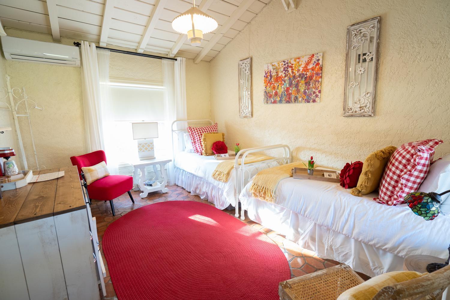 Rest Yourself River Ranch Mineral Wells Room photo